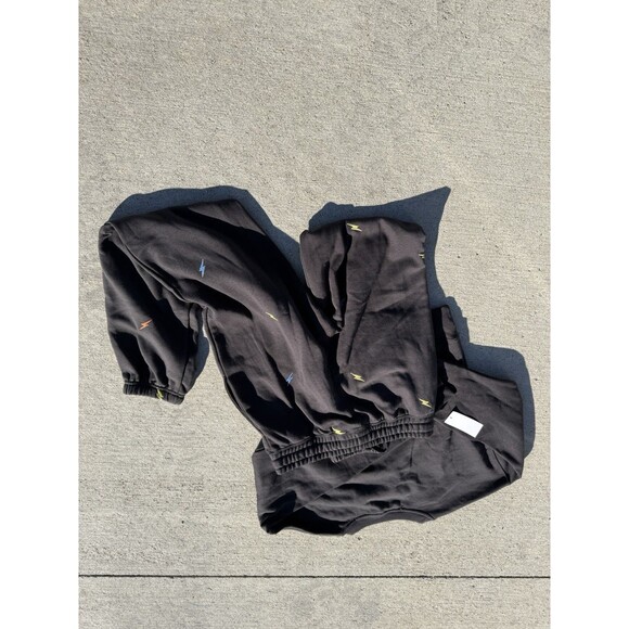 Womens Black Lightening Bolt Pink Rose Sweatshirt Jogger 2 piece Set NWT XS 647 - Picture 5 of 5